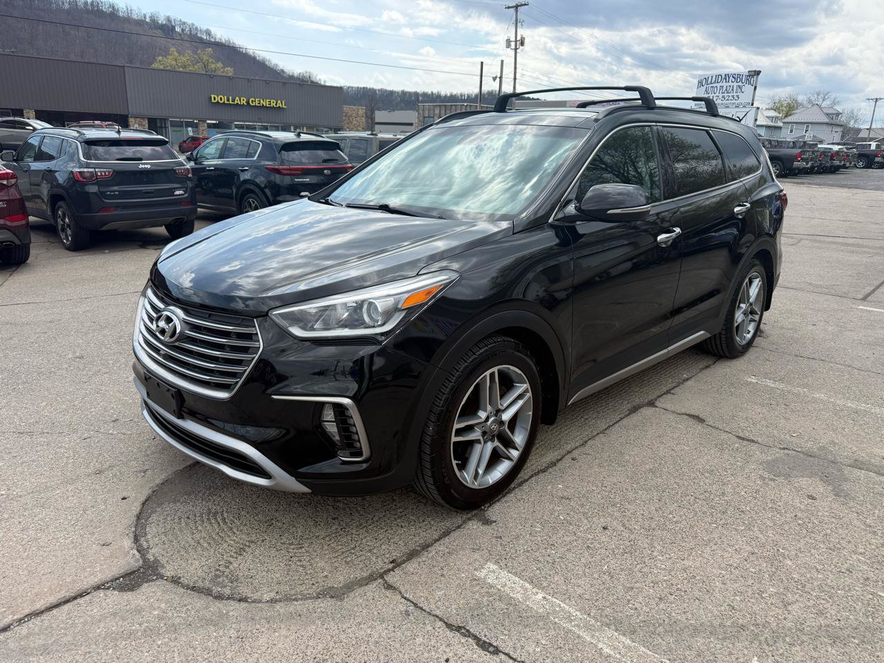 Used 2018 Hyundai Santa Fe Limited AWD/4WD image 3