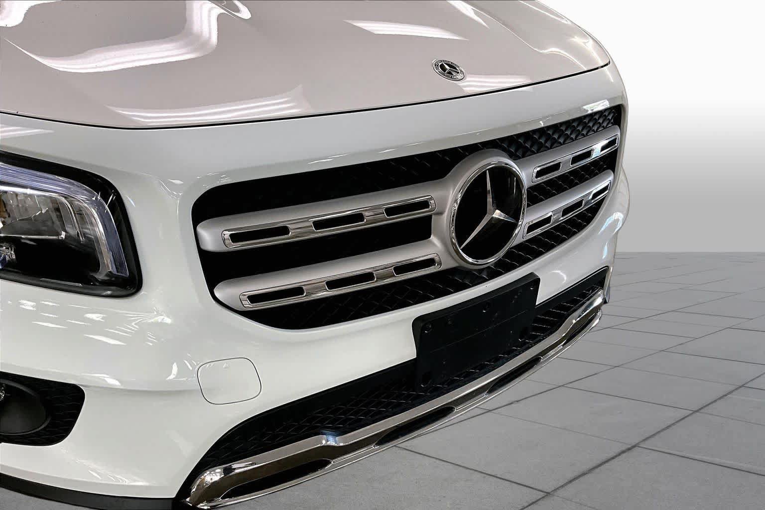 Certified 2021 Mercedes-Benz GLB 250 4MATIC image 32