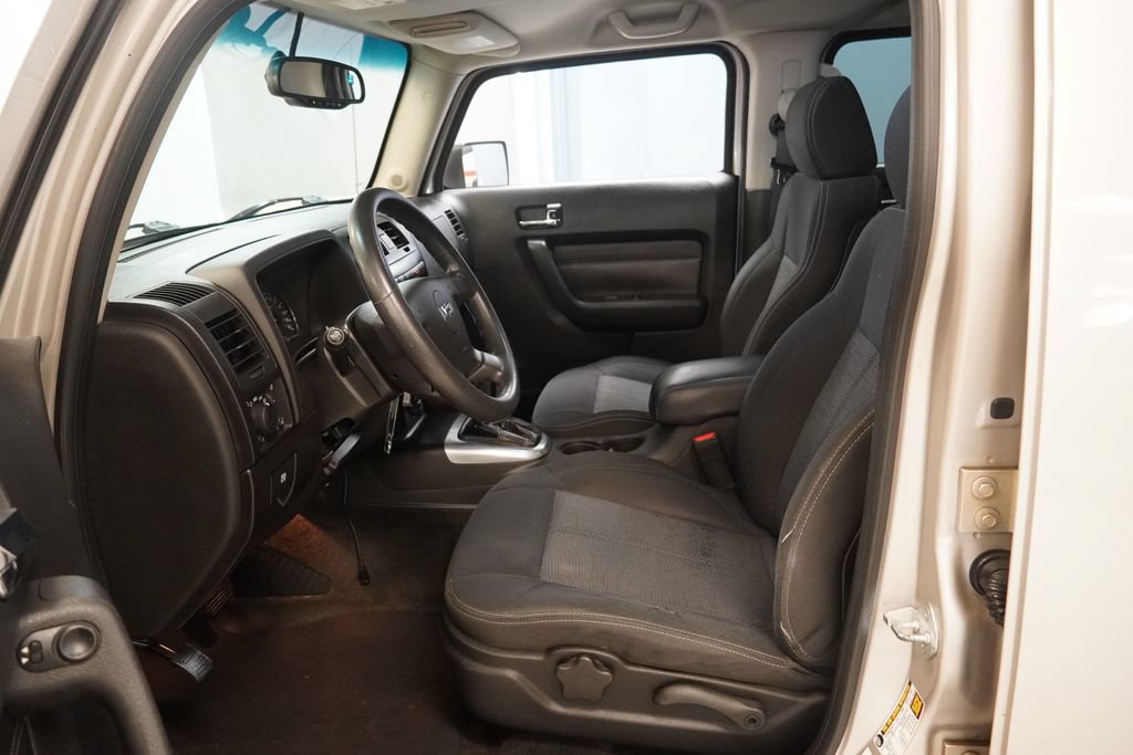 Used 2006 HUMMER H3 AWD/4WD image 4