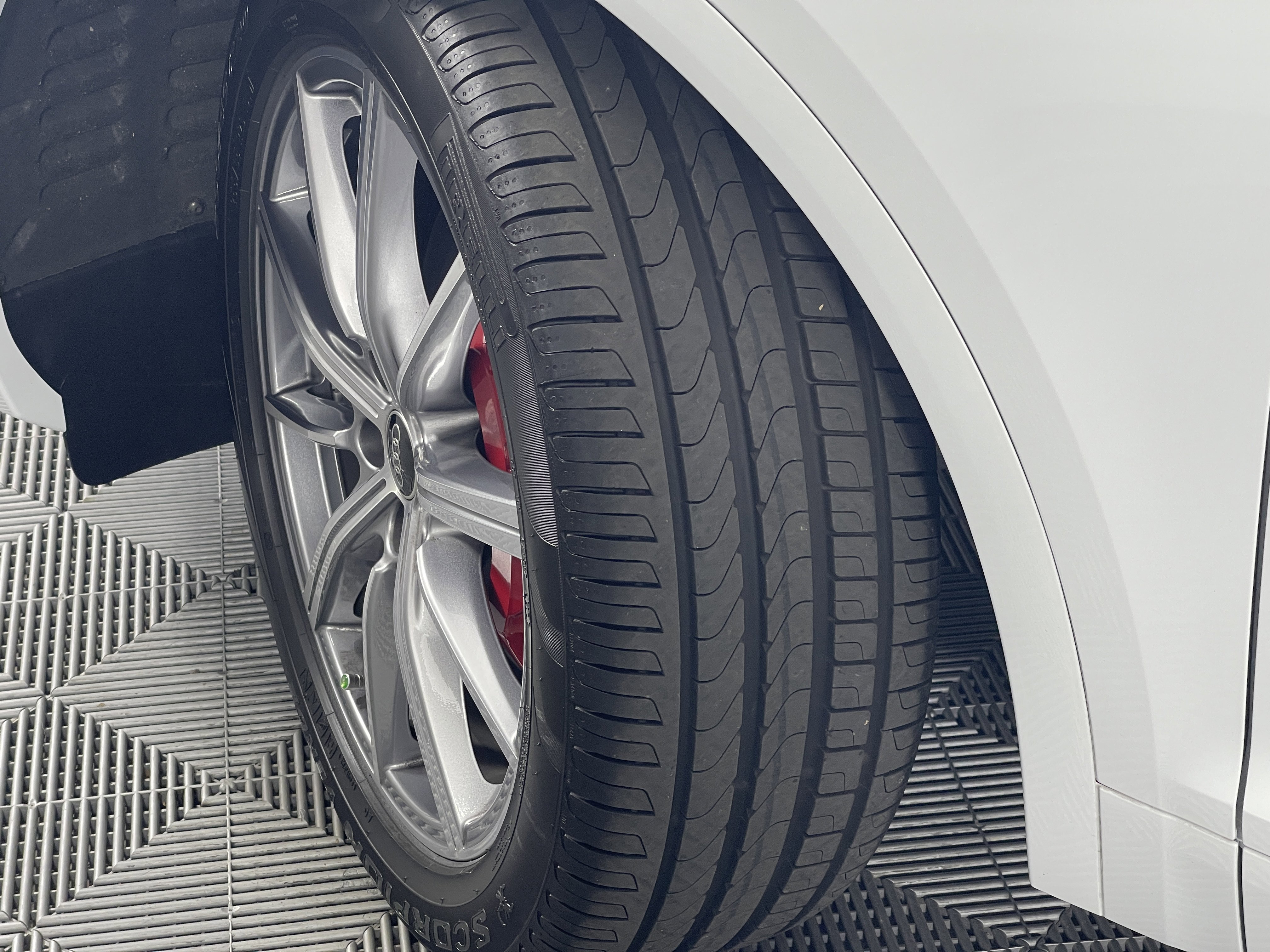 New 2025 Audi SQ5 Premium Plus image 6