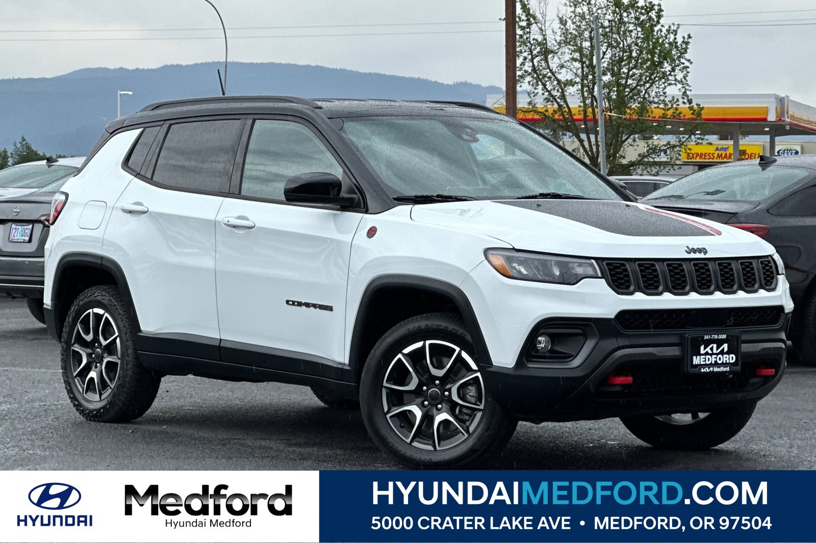 Used 2025 Jeep Compass Trailhawk