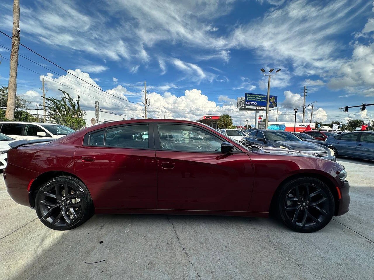 Used 2022 Dodge Charger SXT w/ Plus Group RWD image 3