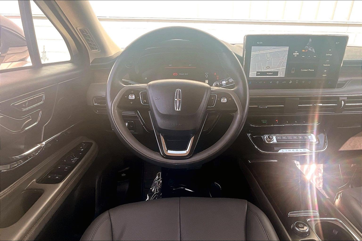 Used 2023 Lincoln Corsair Reserve w/ Equipment Group 201A image 6