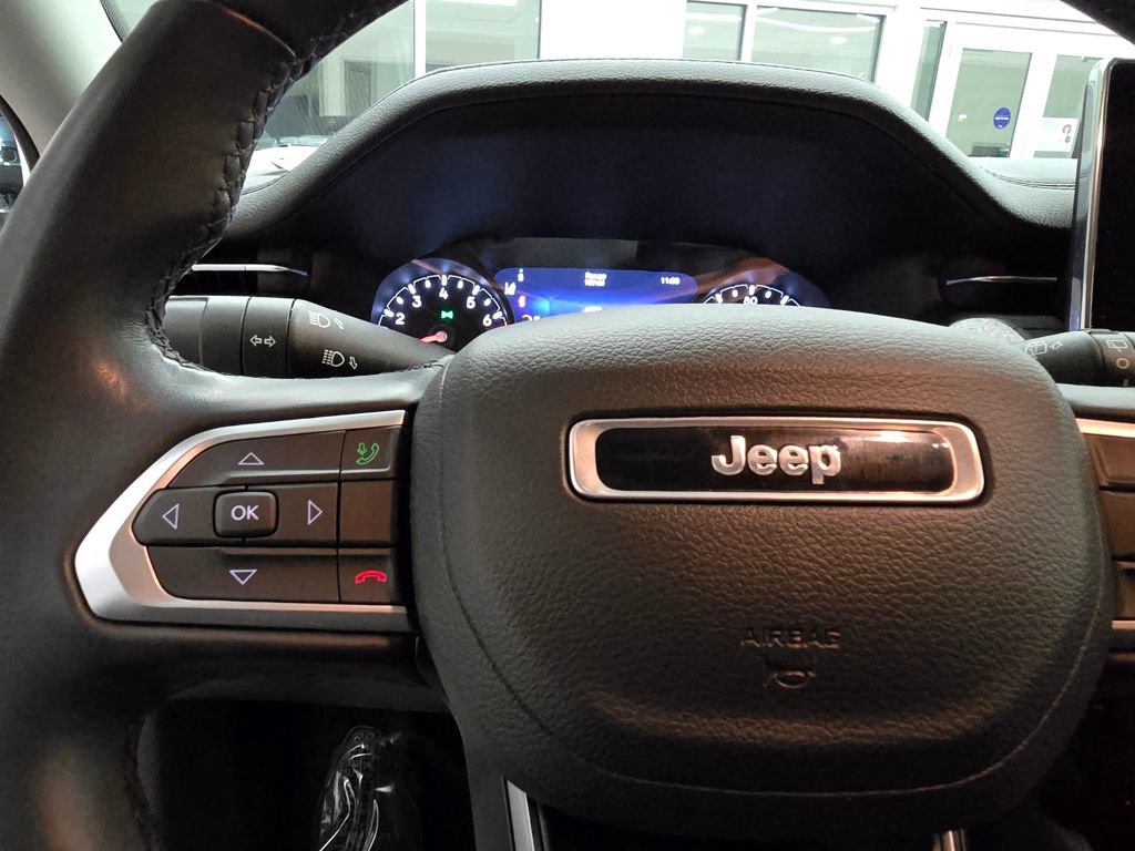 Certified 2022 Jeep Compass Latitude image 18
