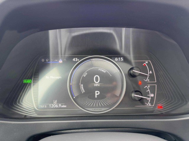 Used 2023 Lexus UX 250h FWD w/ Premium Package image 21