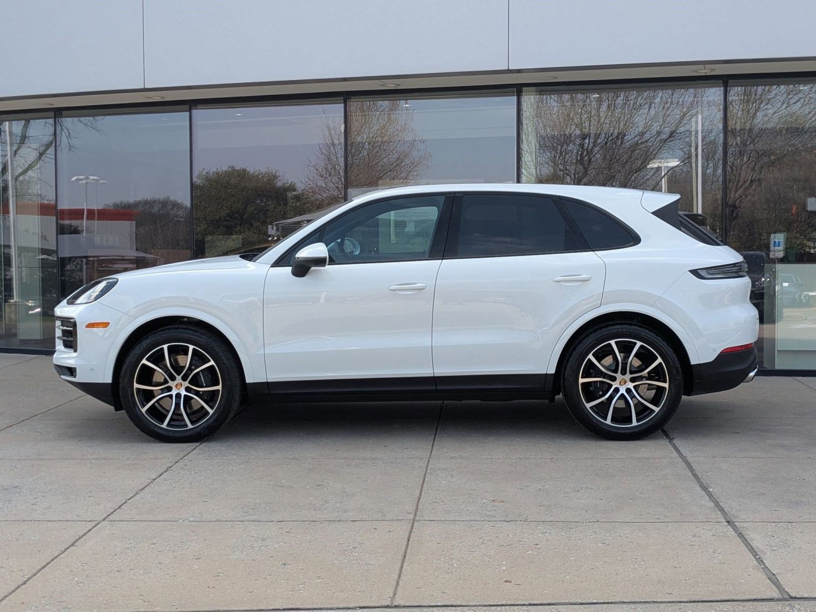 New 2026 Porsche Cayenne image 2