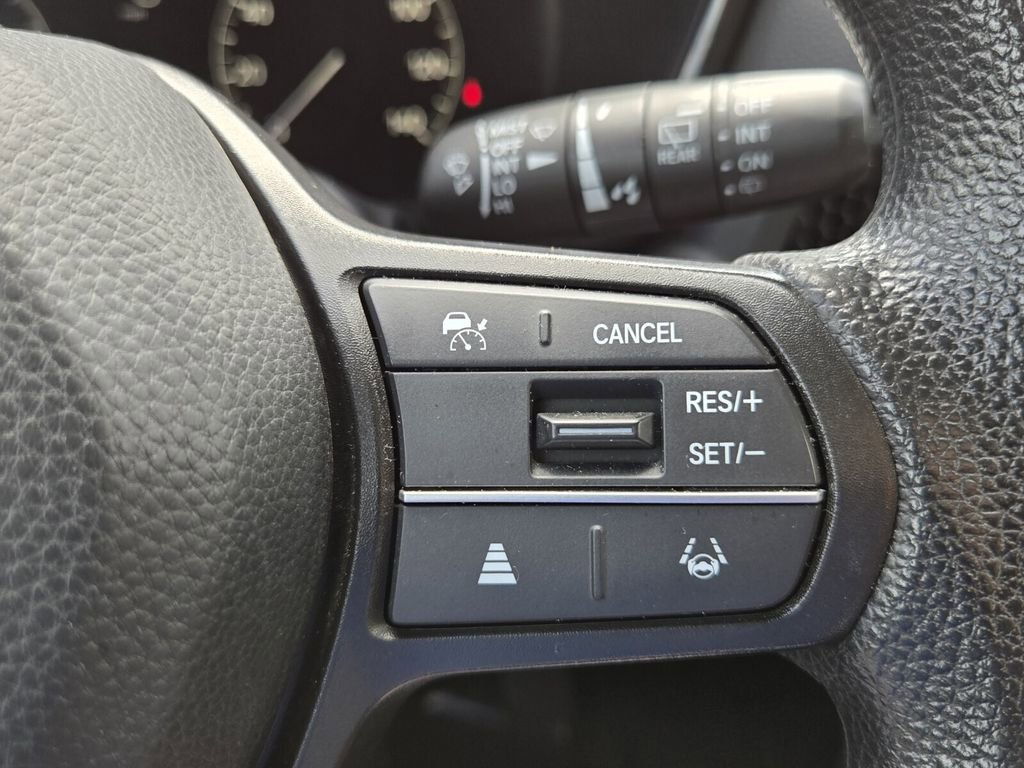 Used 2025 Honda CR-V EX image 26