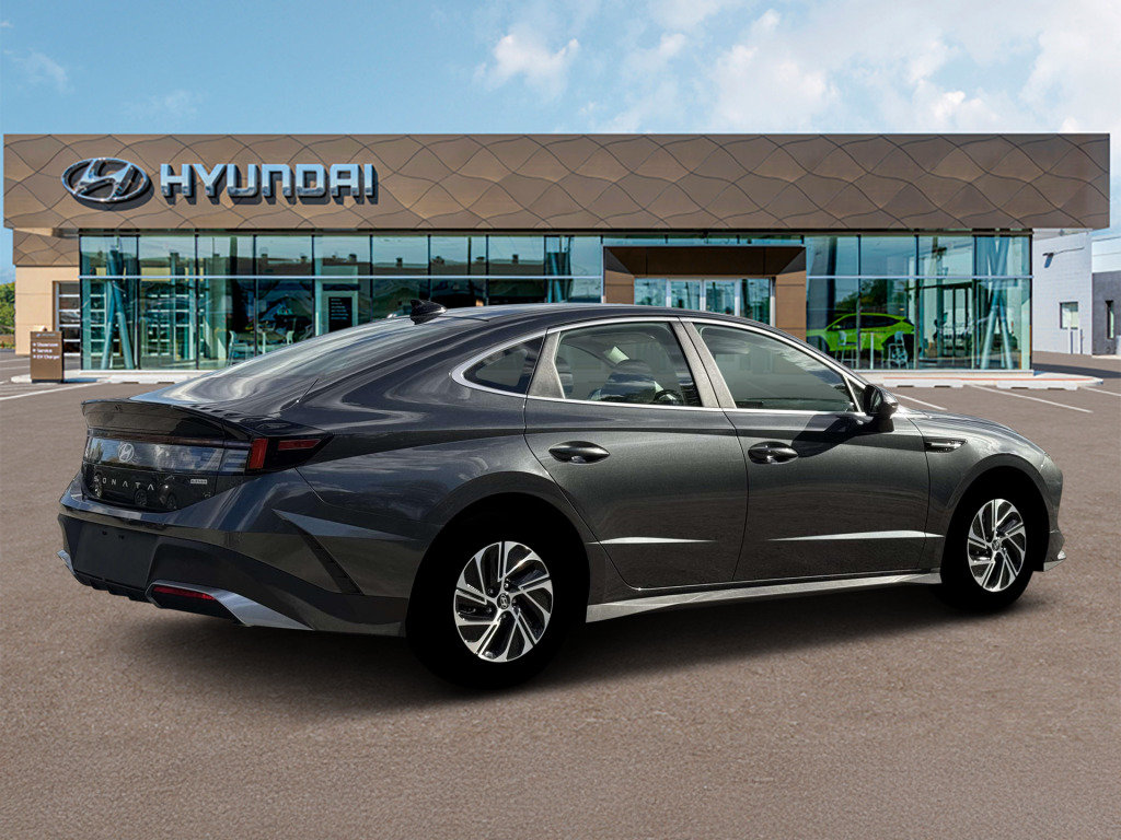 New 2026 Hyundai Sonata Blue FWD image 8