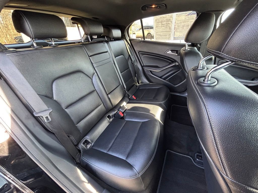 Used 2019 Mercedes-Benz GLA 250 GLA 250 image 18