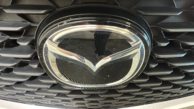 Used 2024 MAZDA MAZDA3 s FWD image 9
