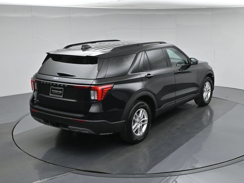 New 2026 Ford Explorer Active w/ Active Comfort Package RWD image 37