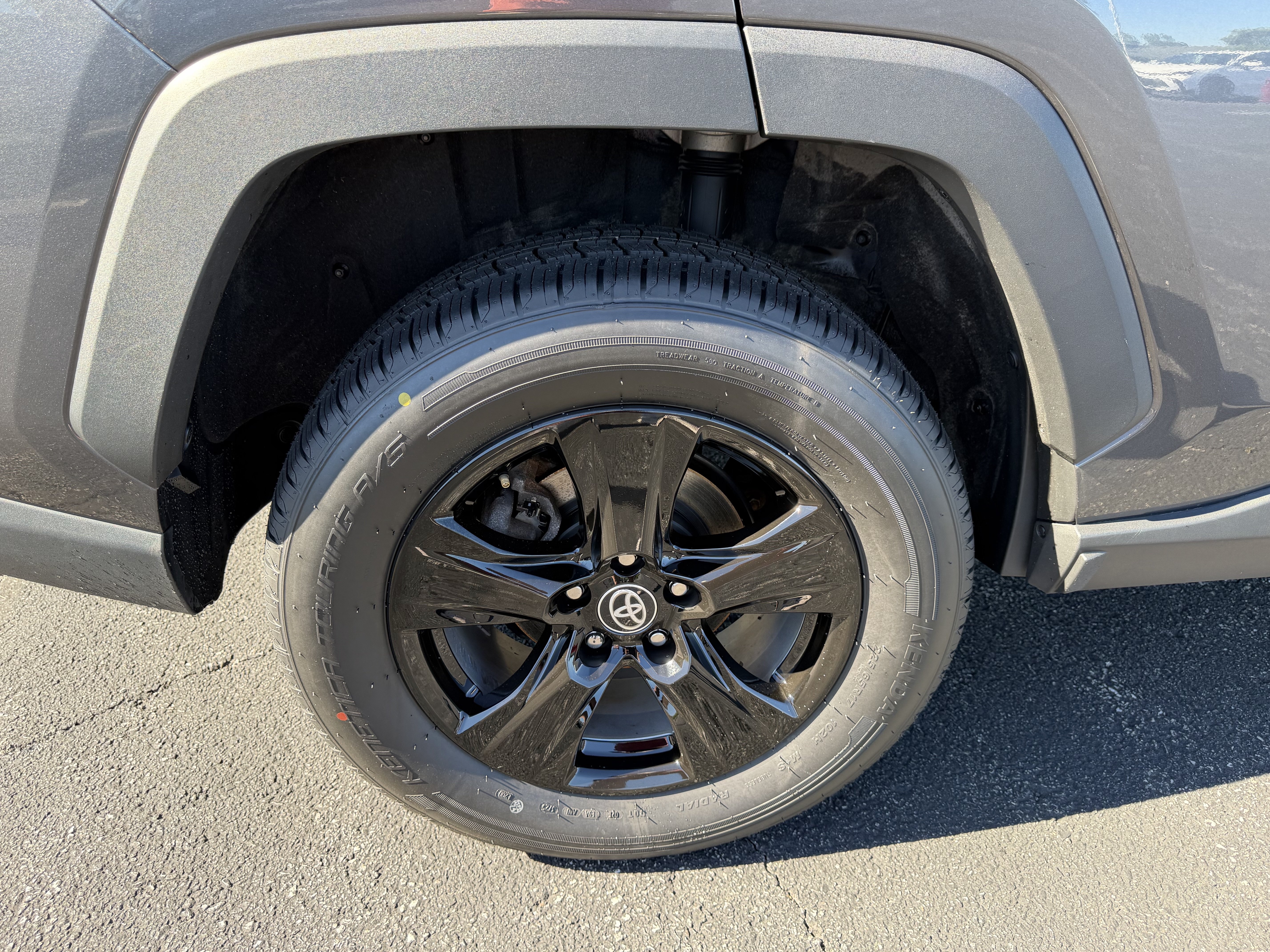 Certified 2025 Toyota RAV4 XLE AWD/4WD image 10