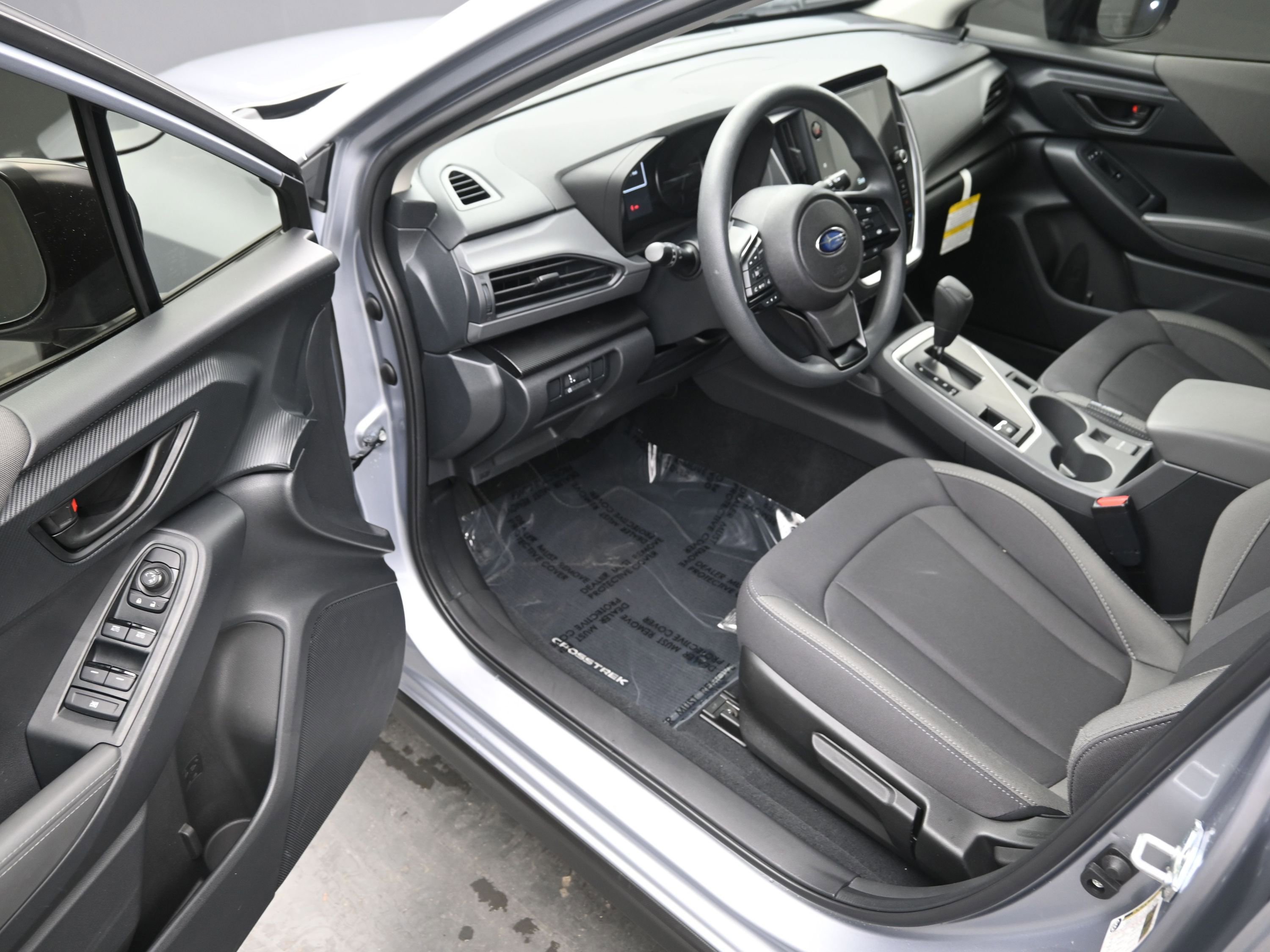 Used 2025 Subaru Crosstrek 2.0i Premium w/ Crosstrek Mirror Package image 17