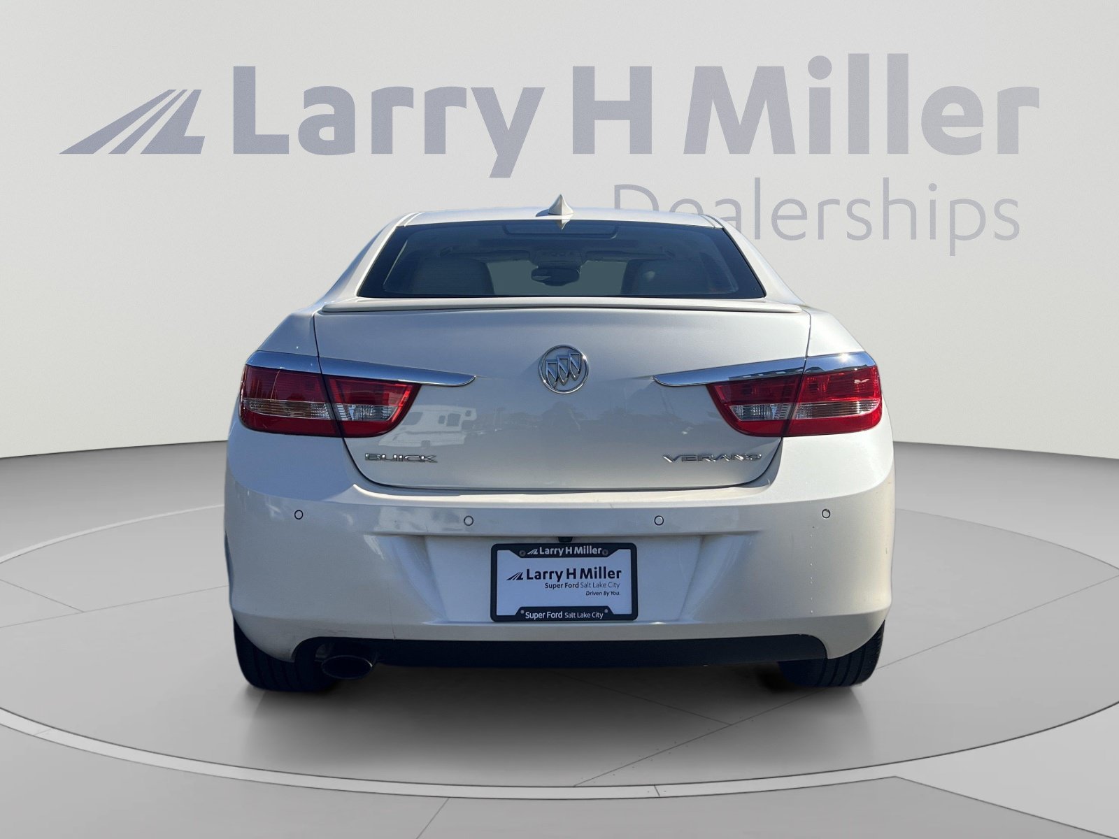 Used 2016 Buick Verano Leather w/ Experience Buick Package FWD image 5