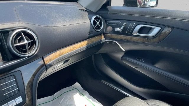 Used 2017 Mercedes-Benz SL 450 image 17