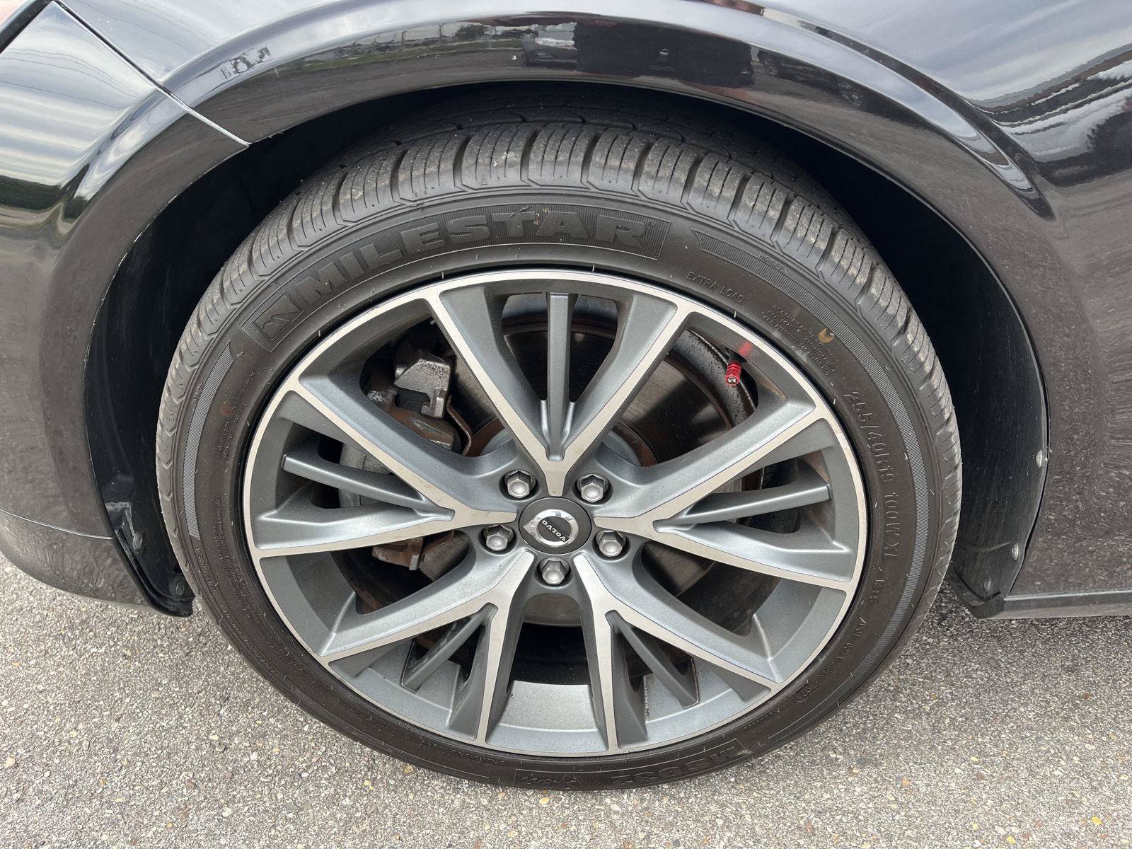 Used 2017 Volvo S90 T6 Momentum w/ Vision Package AWD/4WD image 16