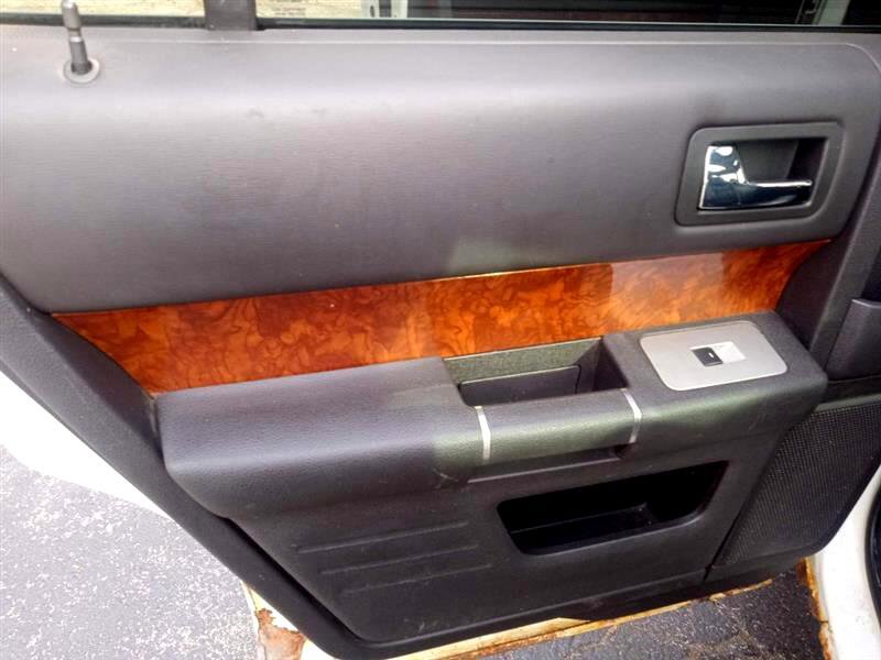 Used 2010 Ford Flex Limited image 9