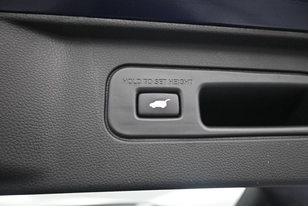 Certified 2024 Honda Pilot Touring image 25