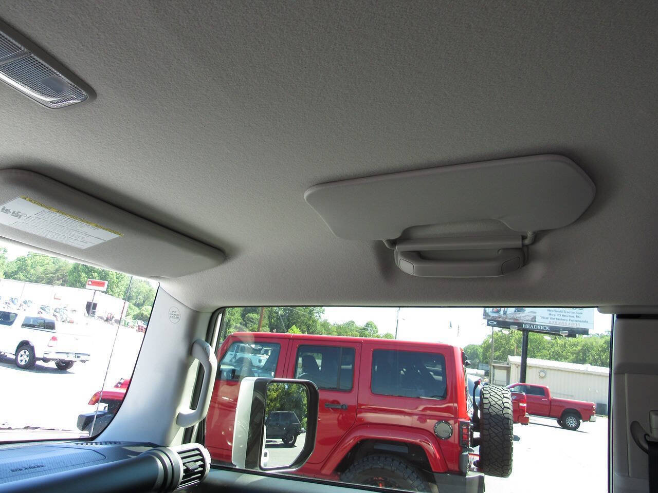 Used 2014 Toyota FJ Cruiser 4WD w/ Upgrade Package image 28