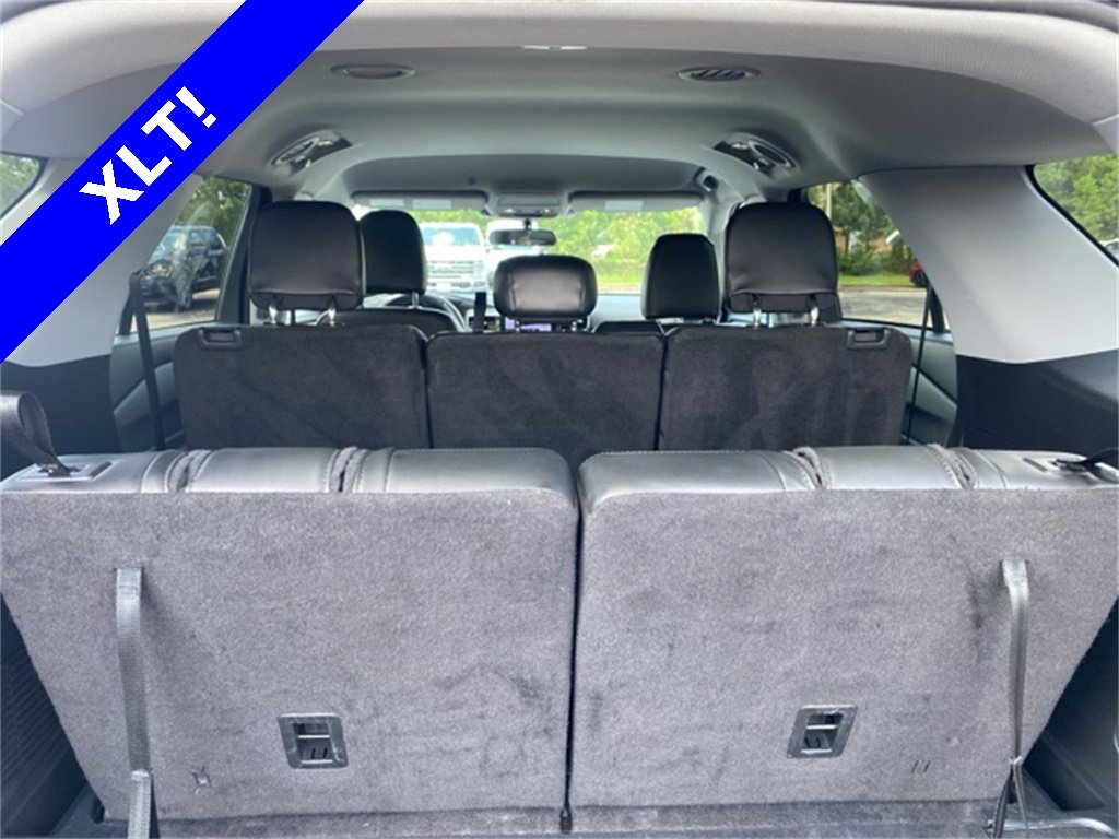 Used 2024 Ford Explorer XLT w/ Equipment Group 202A image 19