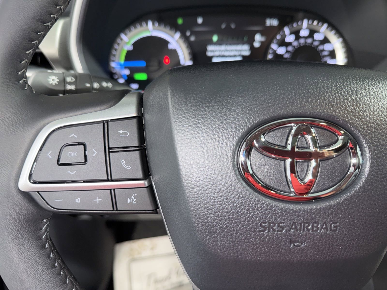 New 2026 Toyota Highlander XLE image 32