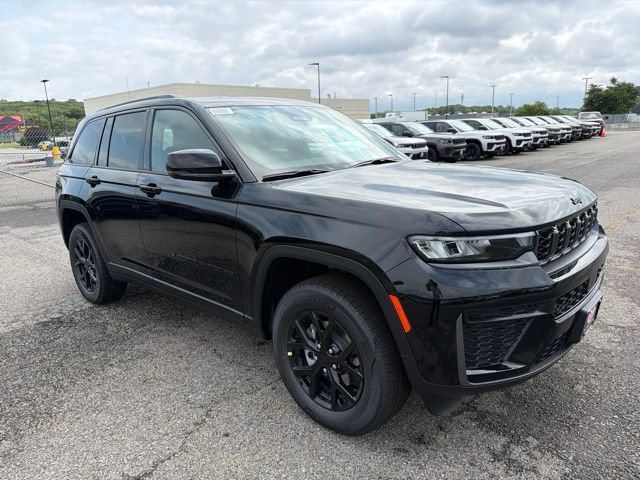 New 2026 Jeep Grand Cherokee Altitude