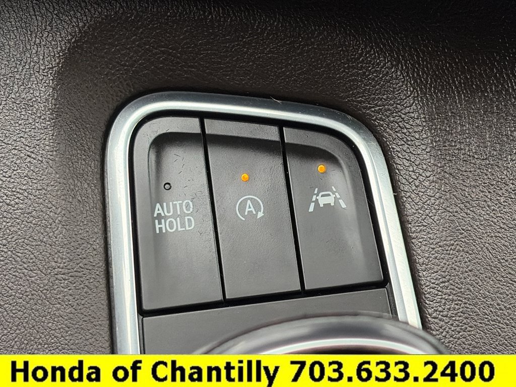 Used 2021 Cadillac Escalade ESV Sport AWD/4WD image 18
