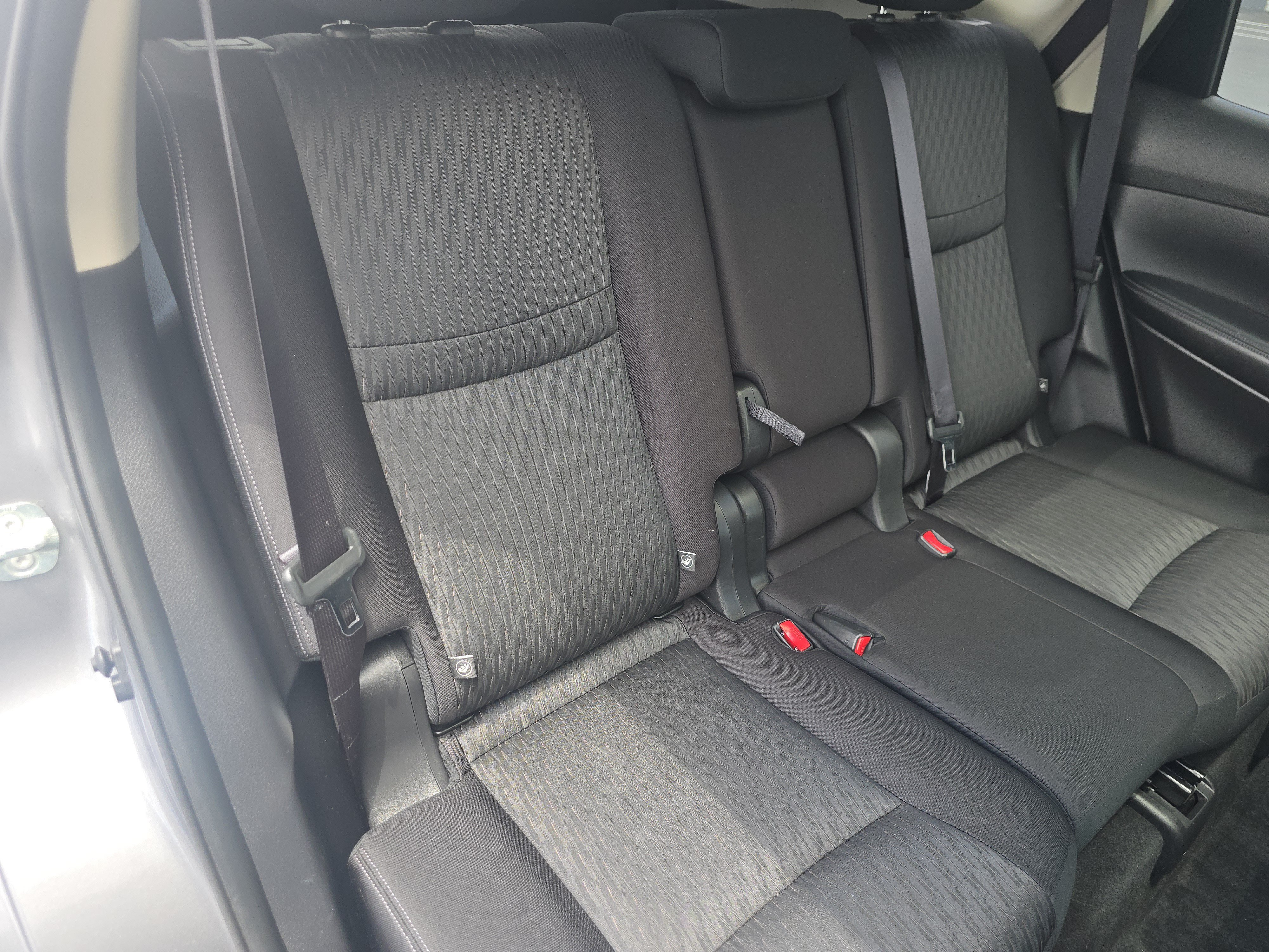 Used 2020 Nissan Rogue SV w/ Sun & Sound Touring Package AWD/4WD image 21