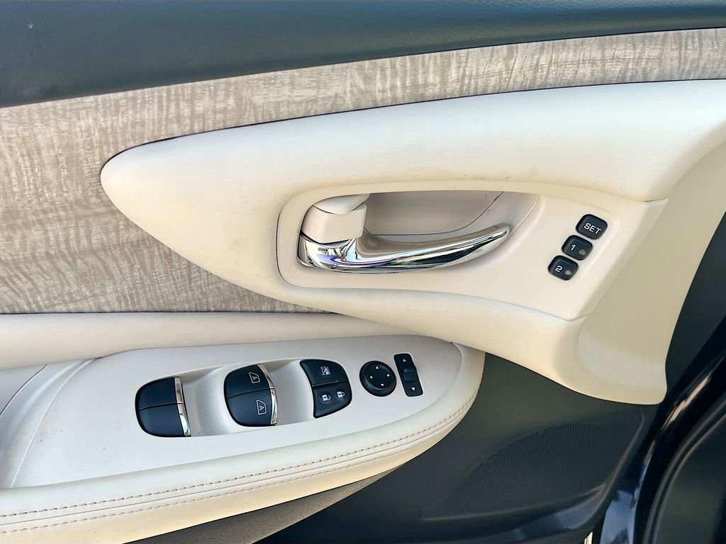 Used 2022 Nissan Murano SL w/ SL Moonroof Package image 18