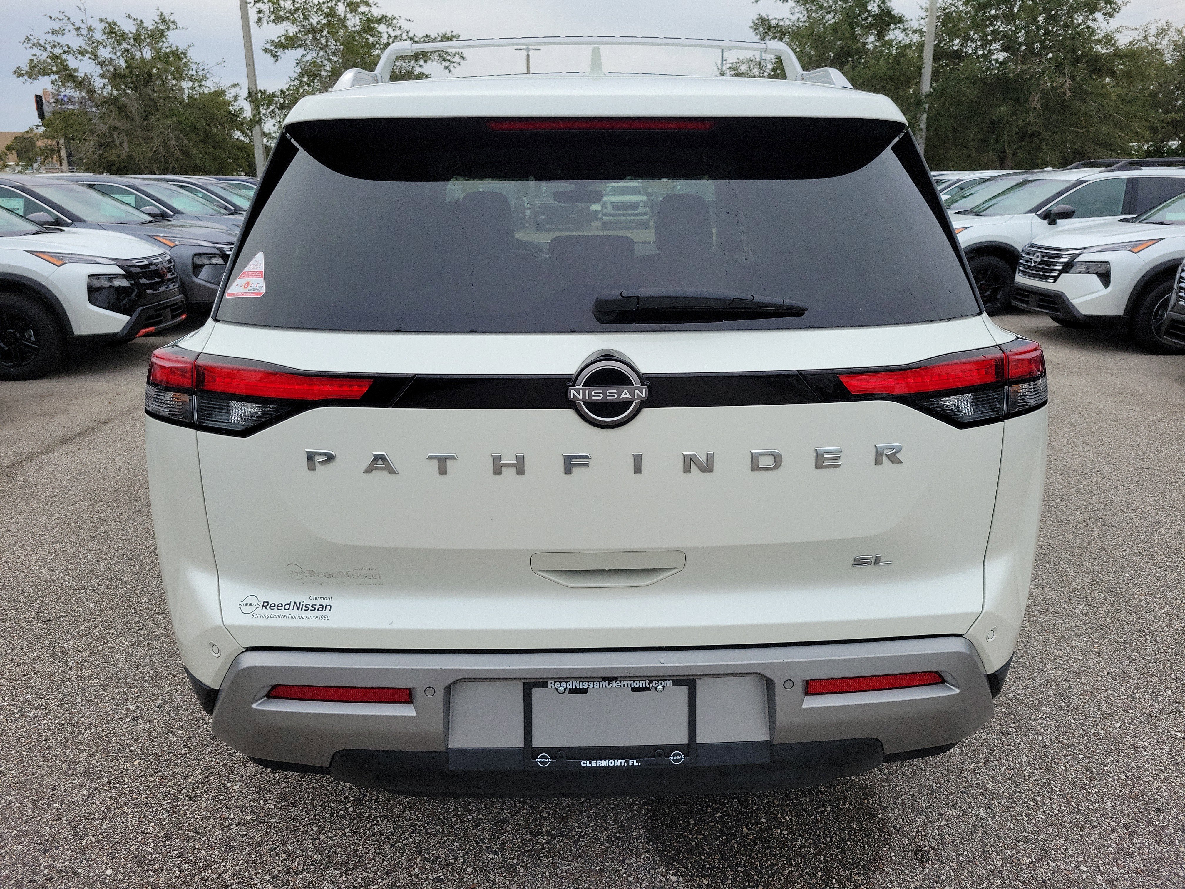Certified 2023 Nissan Pathfinder SL w/ Cargo Package image 7