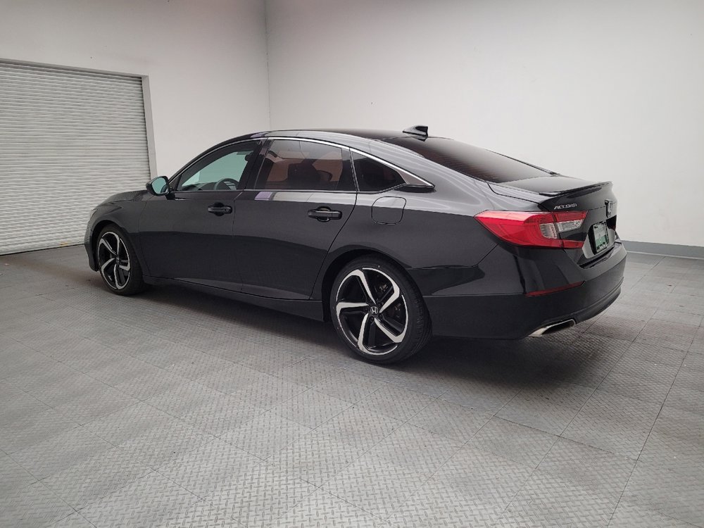 Used 2019 Honda Accord Sport image 3