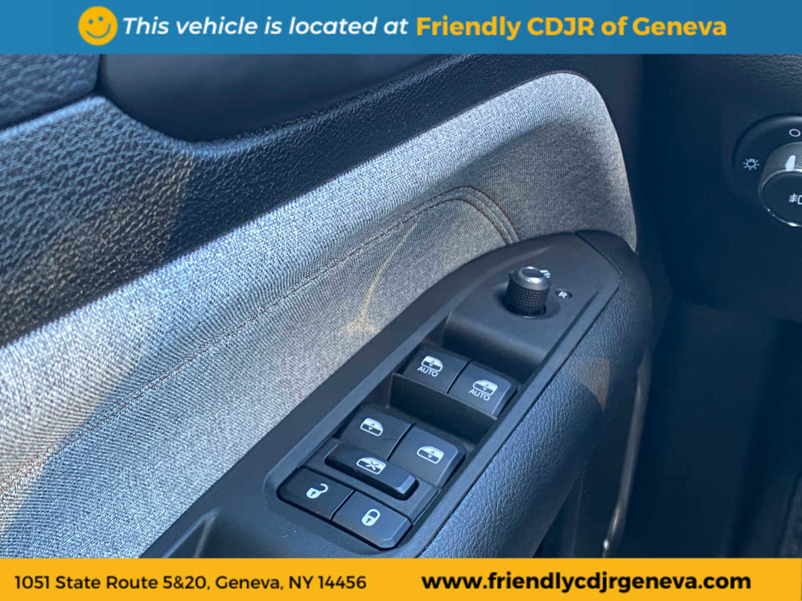 Used 2022 Jeep Compass Latitude w/ Sun and Sound Group image 15