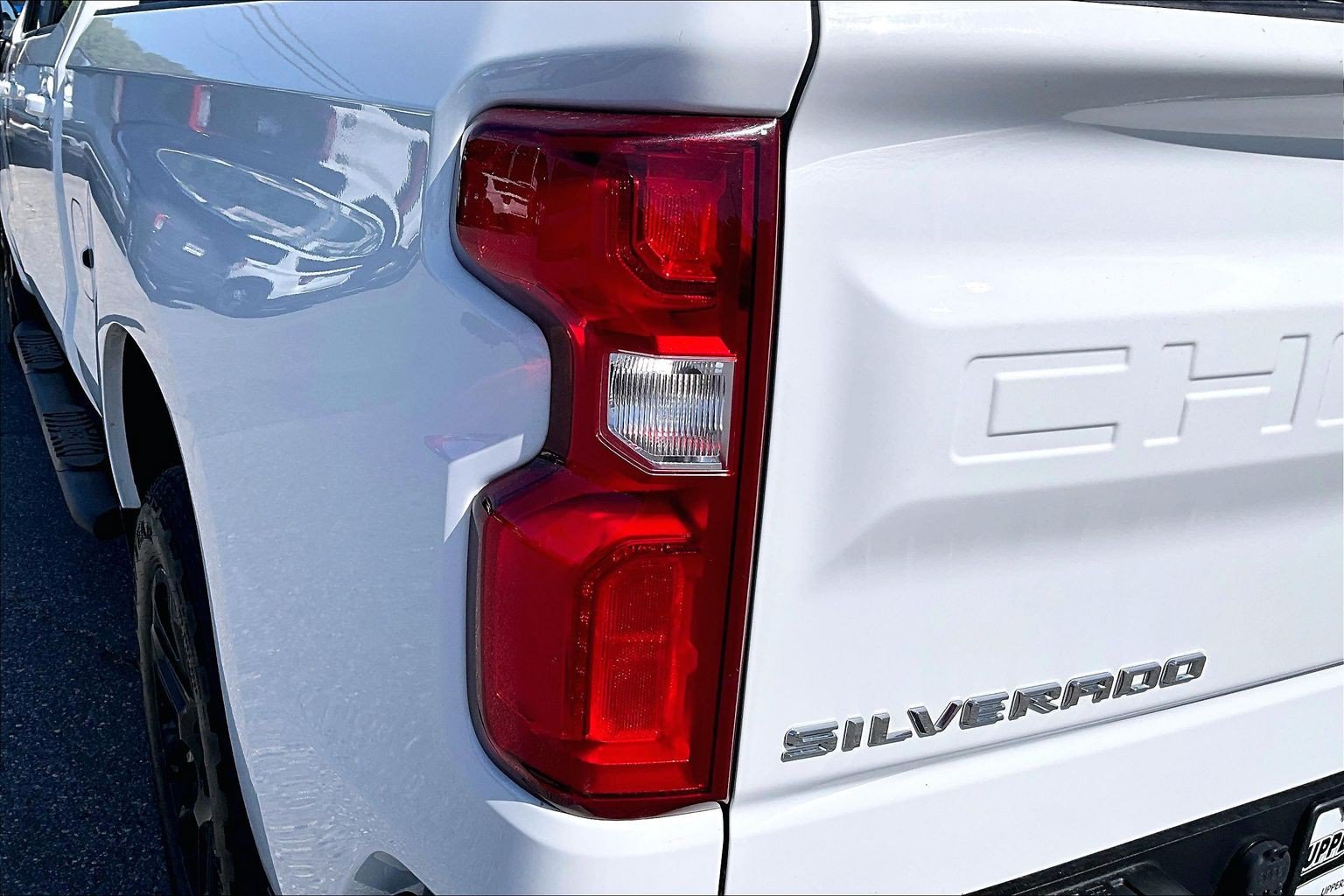 Used 2023 Chevrolet Silverado 1500 RST AWD/4WD image 31