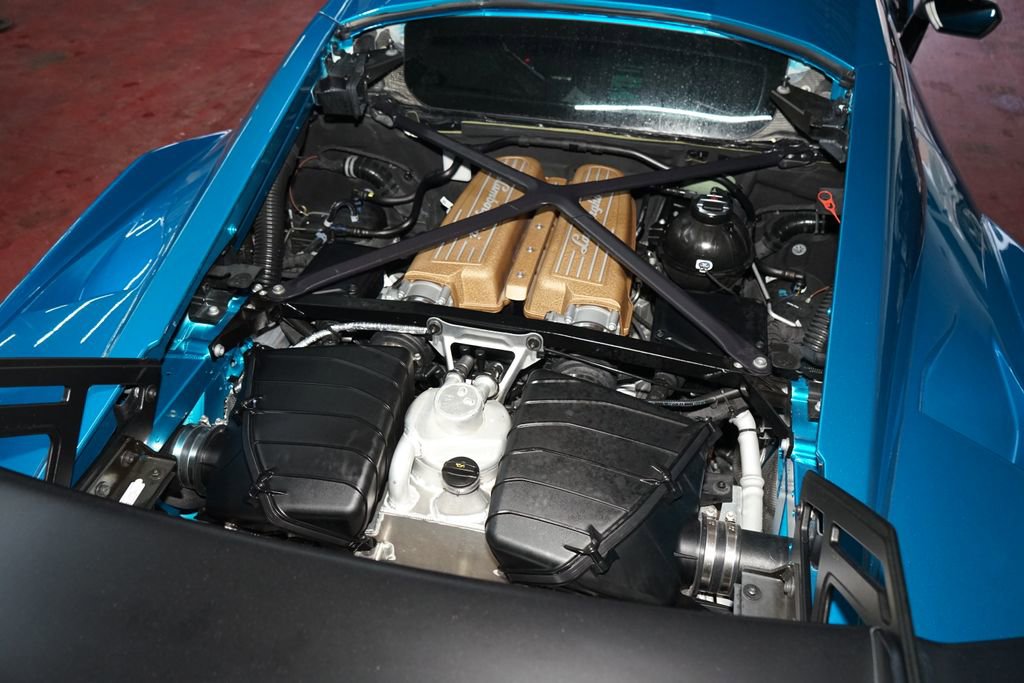 Used 2022 Lamborghini Huracan STO image 31