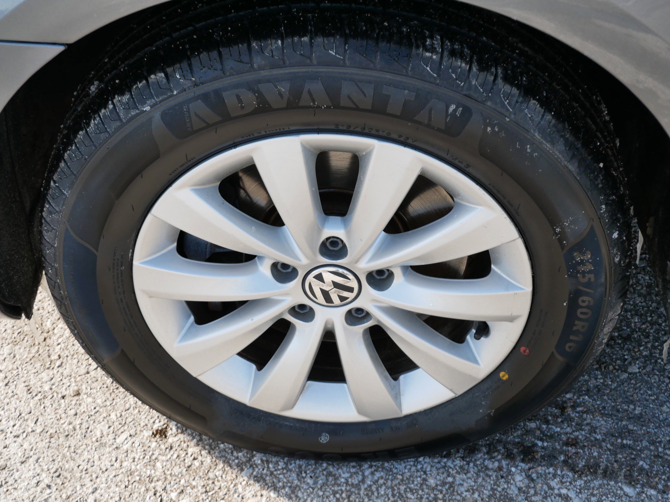 Used 2013 Volkswagen Passat Wolfsburg Edition image 15