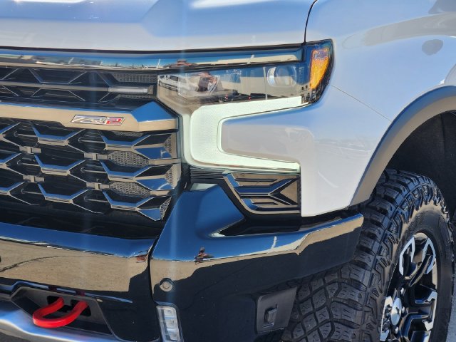 Used 2025 Chevrolet Silverado 1500 ZR2 w/ Technology Package AWD/4WD image 16