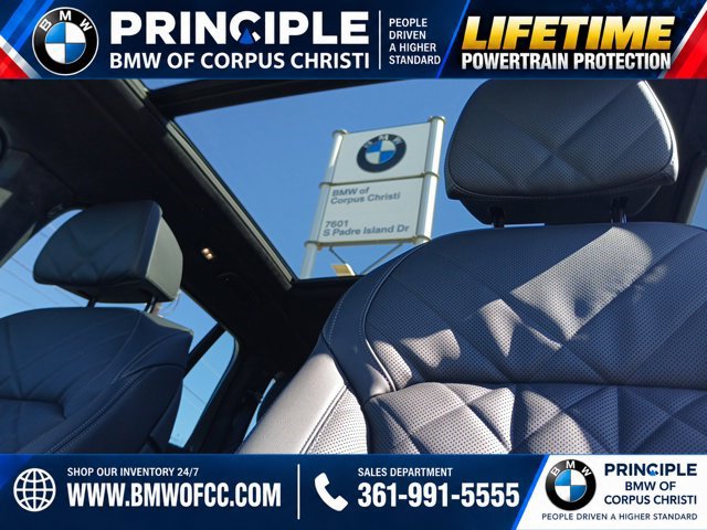 New 2026 BMW X7 xDrive40i w/ M Sport Package AWD/4WD image 31