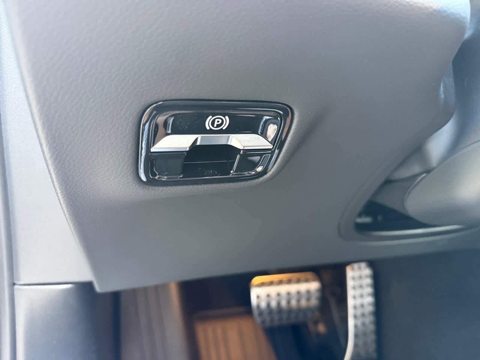 New 2026 Mercedes-Benz E 53 AMG e 4MATIC Sedan image 24