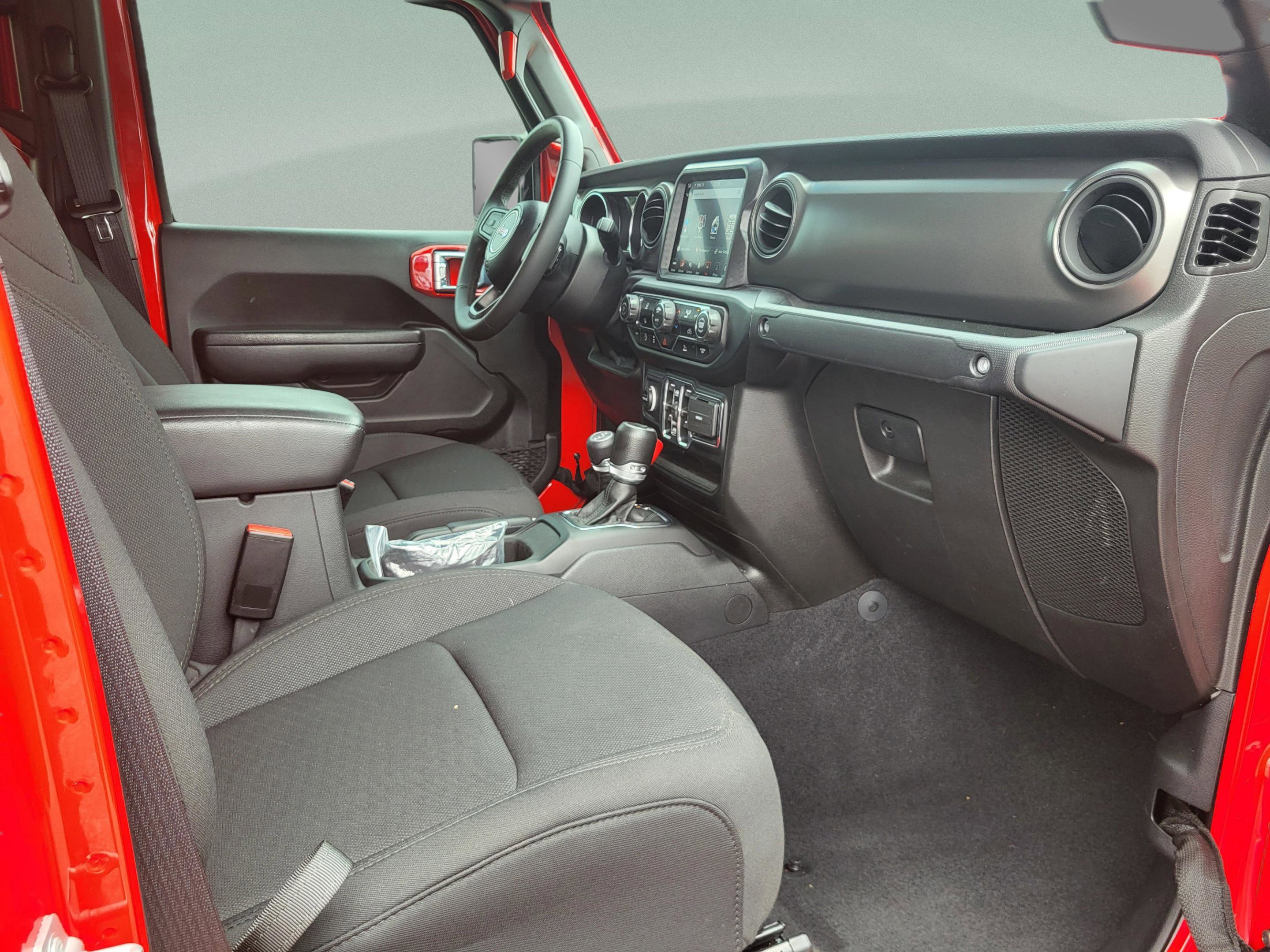 Used 2023 Jeep Gladiator Sport image 57