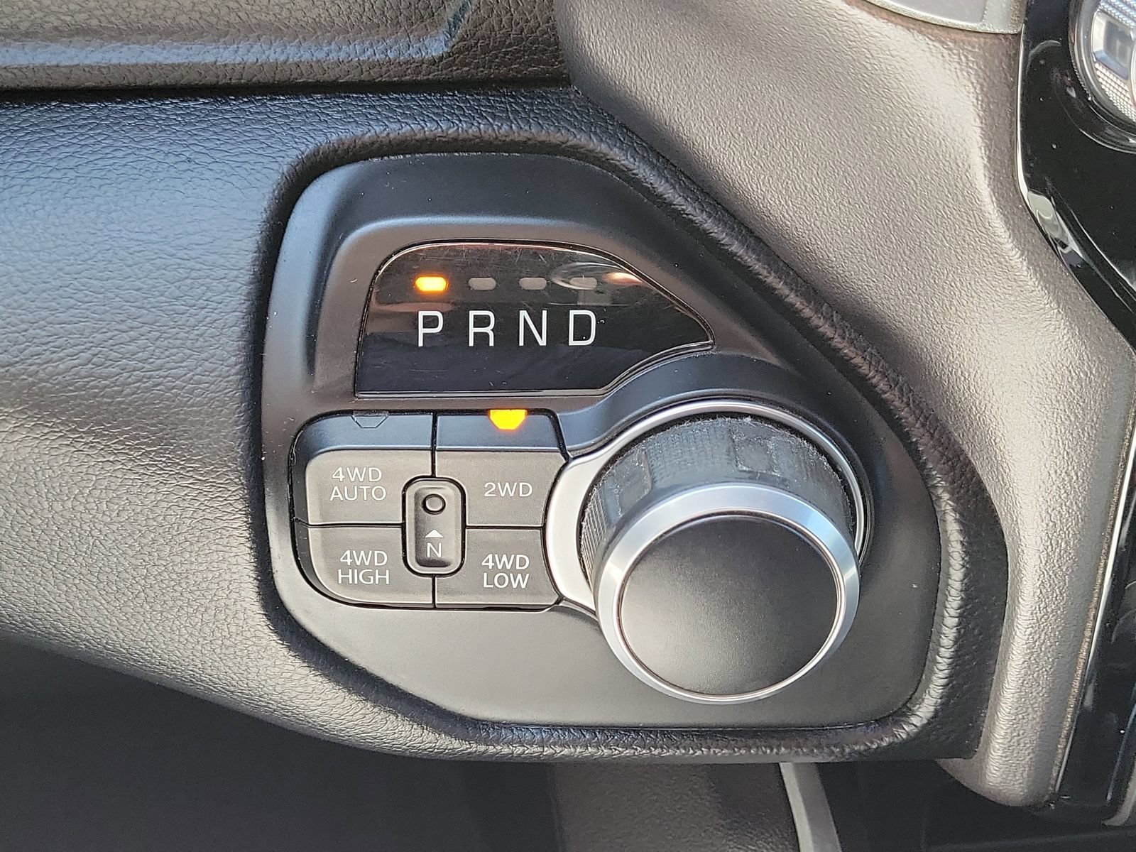 Used 2020 RAM 1500 Big Horn AWD/4WD image 25