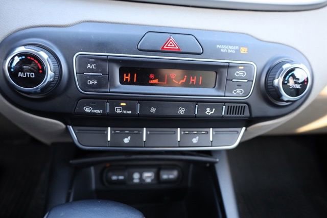 Used 2019 Kia Sorento LX w/ LX Convenience Package image 9