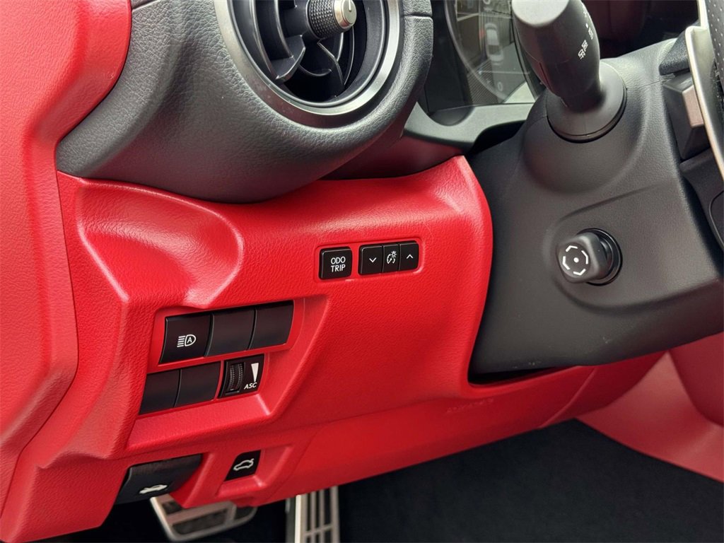 Used 2024 Lexus IS 350 F Sport image 9