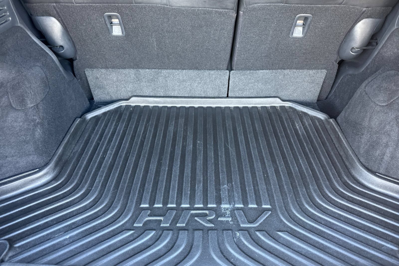 Used 2022 Honda HR-V EX image 15