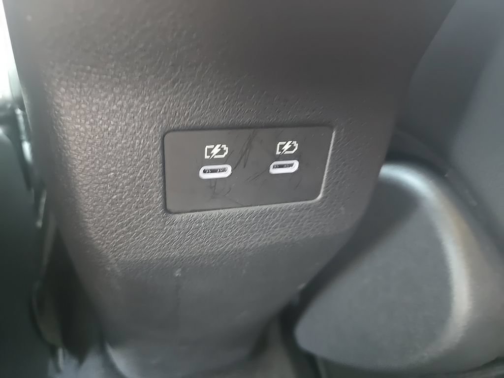 Used 2026 Nissan Kicks SR w/ Cold Weather Package AWD/4WD image 25
