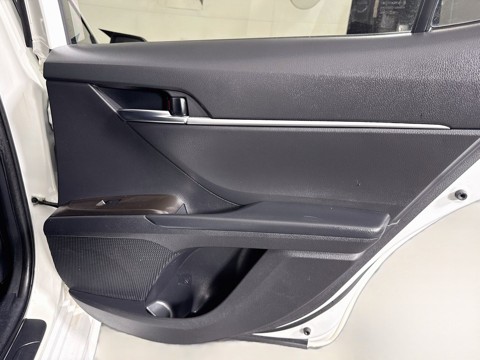 Used 2021 Toyota Camry SE FWD image 27