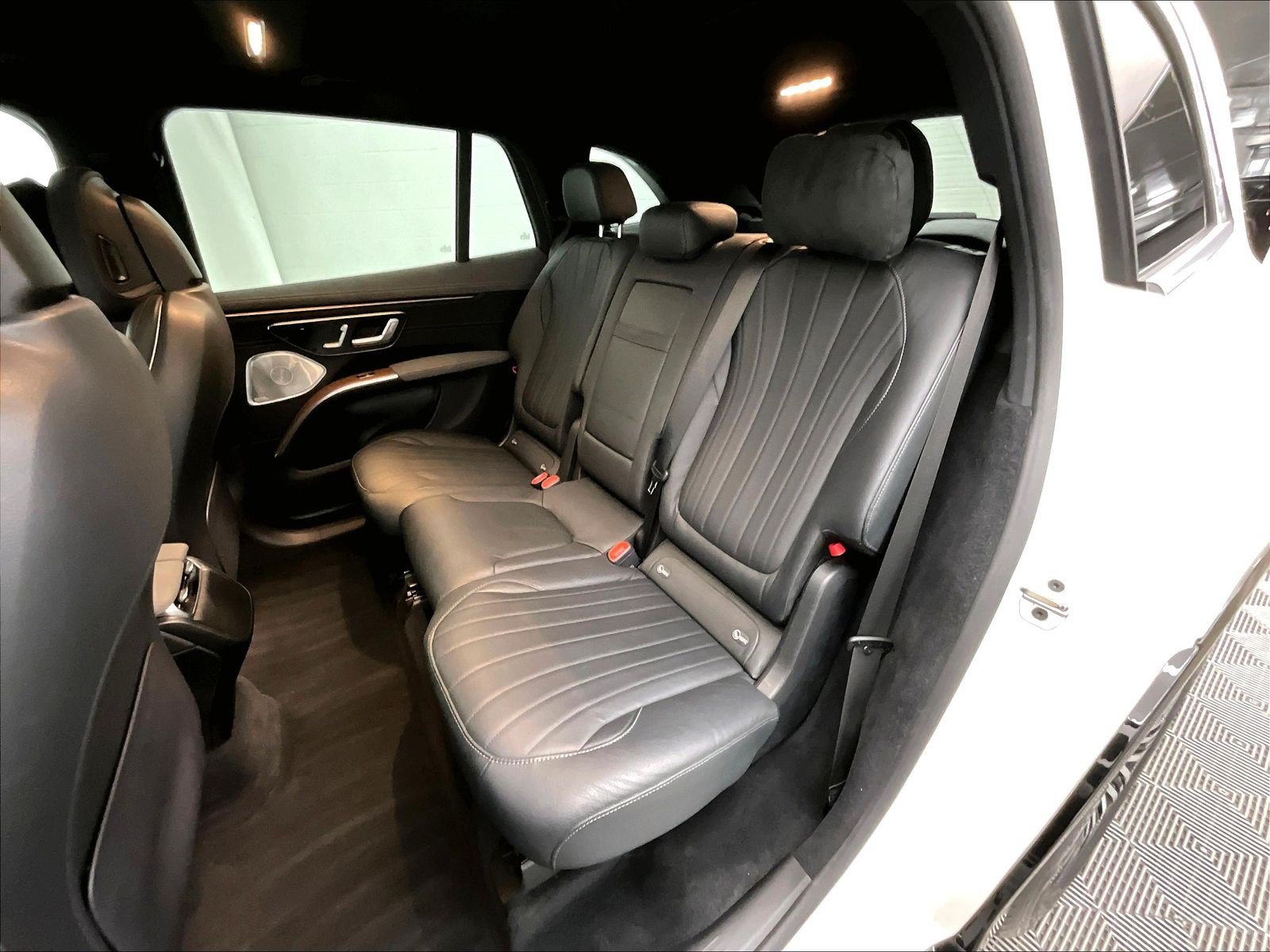 Certified 2023 Mercedes-Benz EQS 450+ SUV image 17