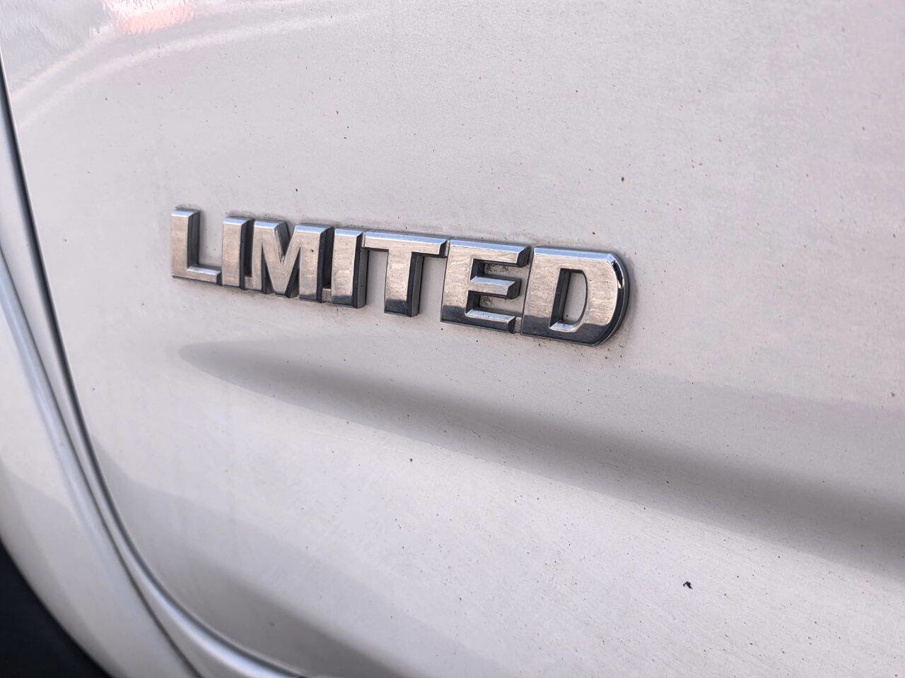 Used 2010 Toyota RAV4 Limited image 24