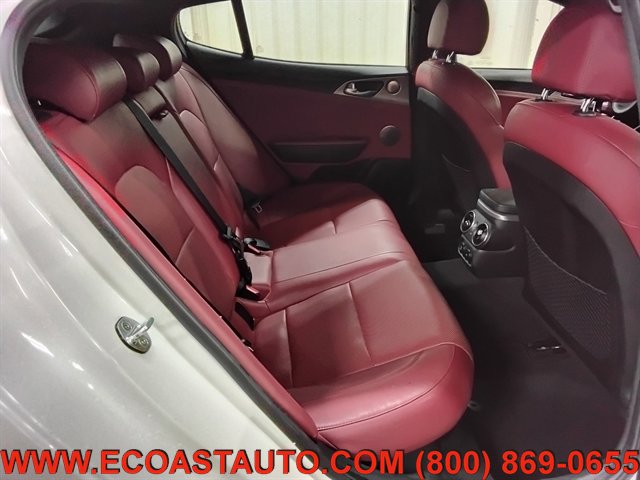 Used 2018 Kia Stinger GT1 RWD image 15