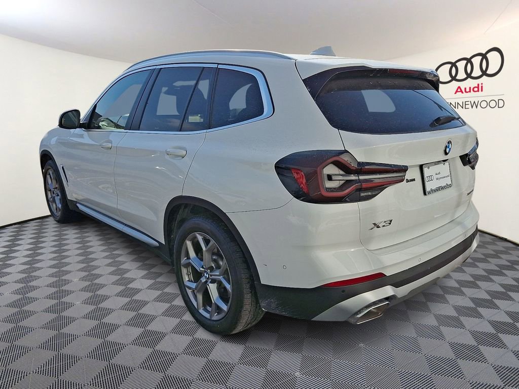 Used 2023 BMW X3 xDrive30i w/ Premium Package image 4