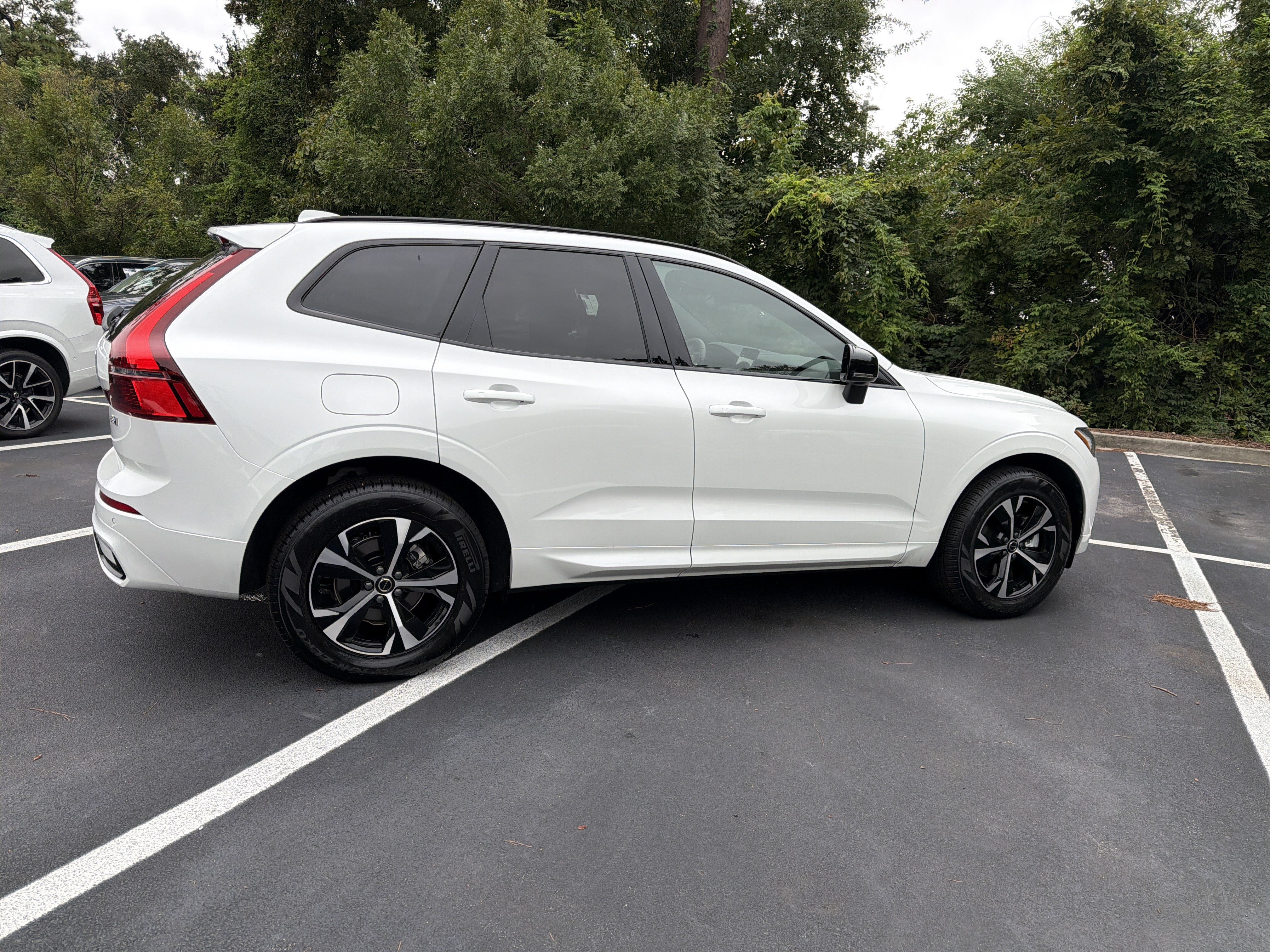 Certified 2026 Volvo XC60 B5 Core AWD/4WD image 12